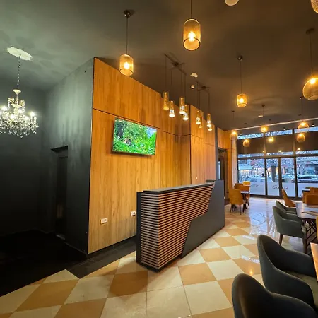 Готель Fama 4*